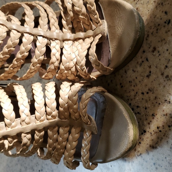 **Clearance** Madden Girl cage sandals - Picture 10 of 12